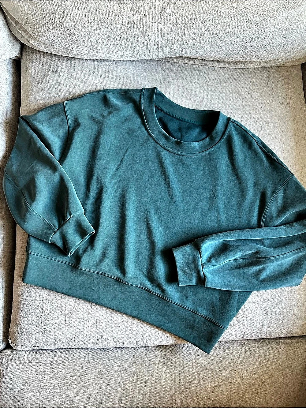 Lululemon Perfect Oversized Crew Luxtreme